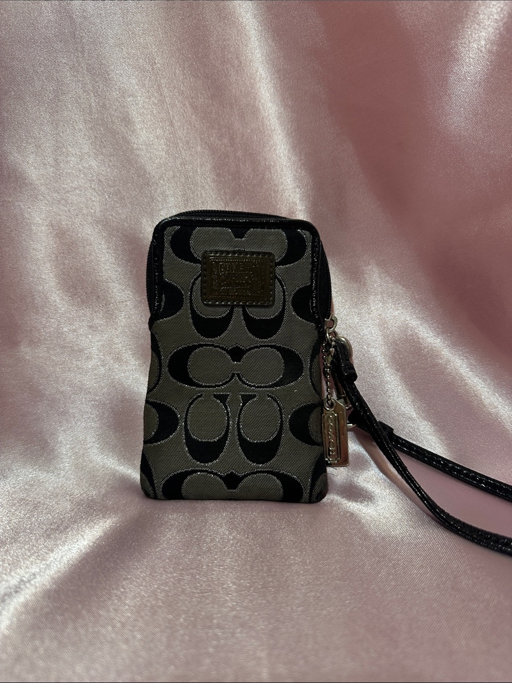Coach Poppy Camera Case